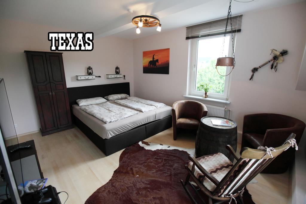 Little Hawaii & Texas Leilighet Bad Wildungen Rom bilde